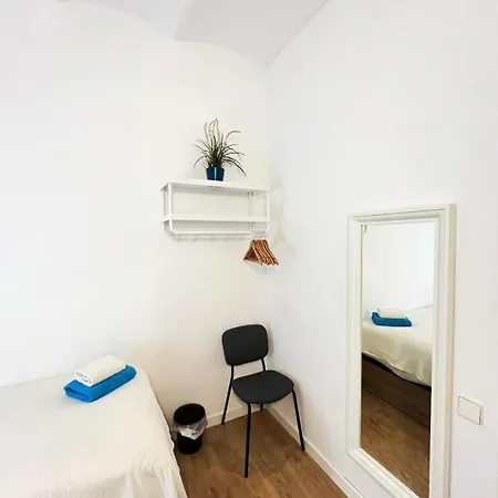 Flor Bed & Breakfast